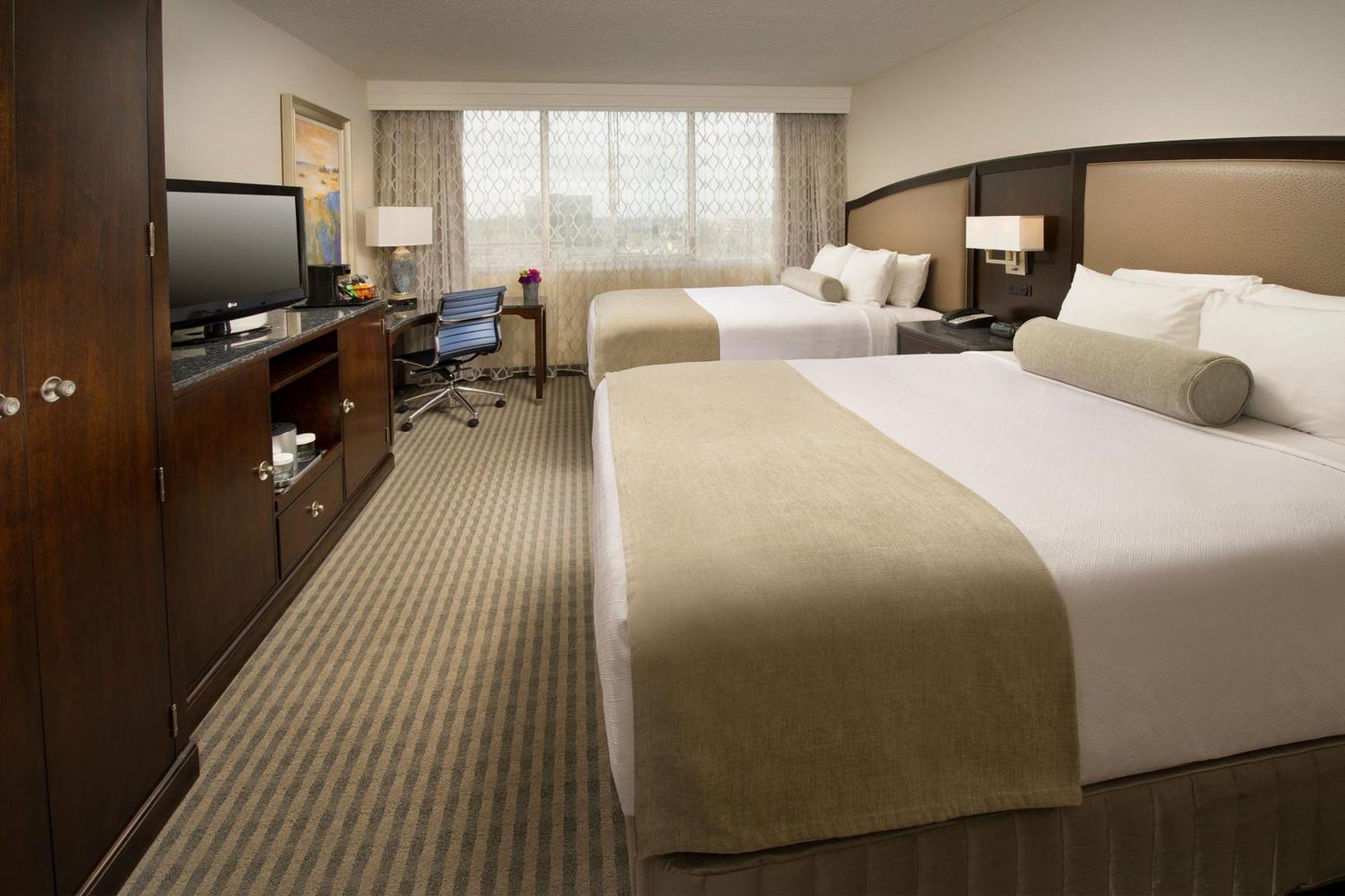 Skybridge Seattle Airport Hotel Tukwila Exterior foto